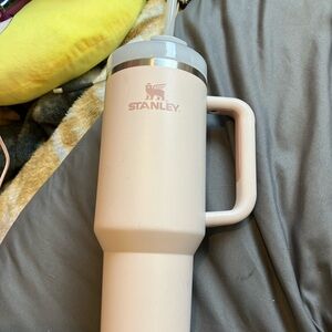 Stanley Cream Travel Mug with Handle